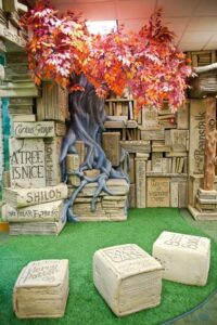 interno della biblioteca di Brentwood