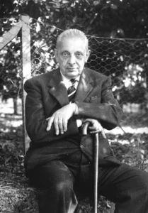 foto d'espoca di giuseppe tomasiGiuseppe Tomai di Lampedusa di lampedusa