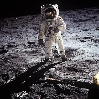 Astronaut Buzz Aldrin on the Moon foto fatta da Neil armostrong di pubblico dominio