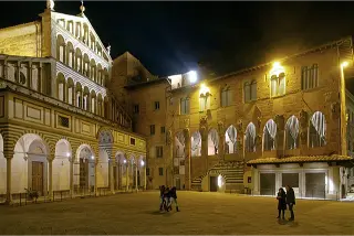 Pistoia centro di notte oto di Holger Uwe Schmitt licenza CC