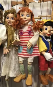 cavallo di pippi calzelunghe Foto di Logan Troxell su Unsplash