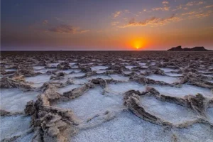 sunrise at northern Ethiopia´s salt flats - taken during an overlanding trip to Ethiopia in 2019 - taken by Thomas Fuhrmann, SnowmanStudios - see more pictures on www.snowmanstudios.de 1 gennaio