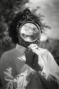 errori l'uomo allo specchio