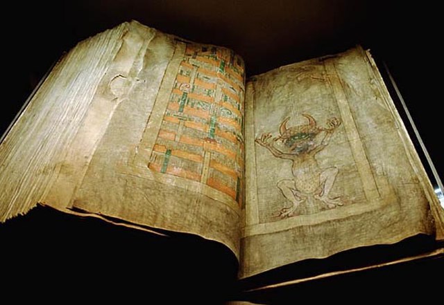 libri maledetti il codex Gigas con la raffigurazione di un diavolo foto licenza CC