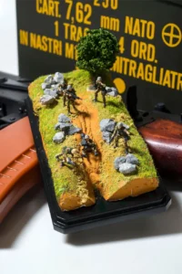 Foto della scultura "Battlefield Manko" di Megumi Igarashi