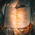 leggere di notte libro luci